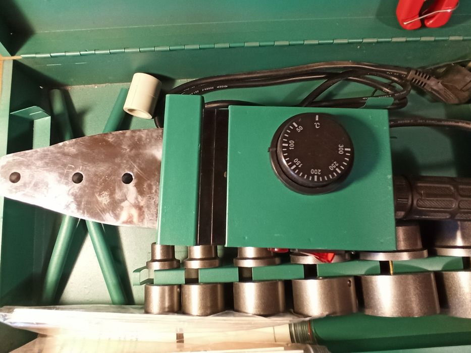 Паяльник для пластиковых труб Sturm-TW7217 новый 1700 W