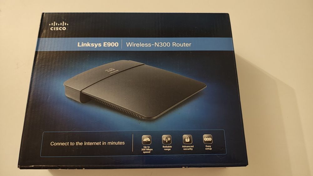 Linksys E900-EE (802.11b/g/n 300Mb/s)