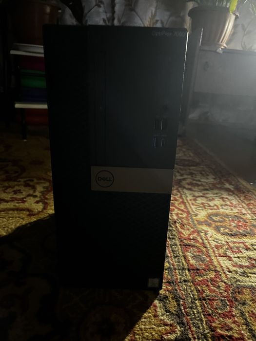 Компʼютер ПК Dell Optiplex 7060 MT s1151-V2