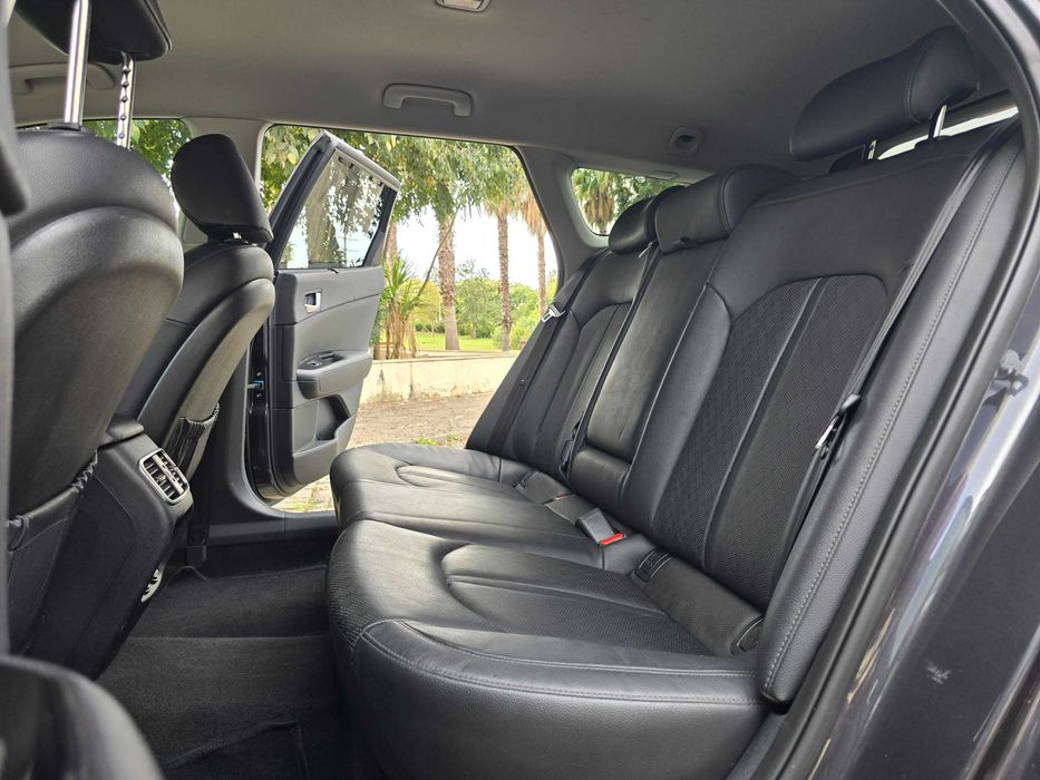 Kia Optima SW 2.0 PHEV 205cv c/ garantia - Nacional (custou 50mil €)