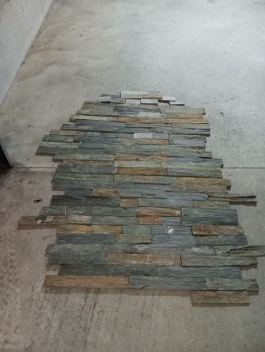 Réguas de xisto em bruto