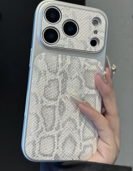 Чохол на 14 pro max
