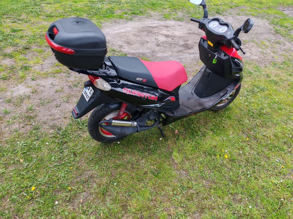 Skuter quantum 2T