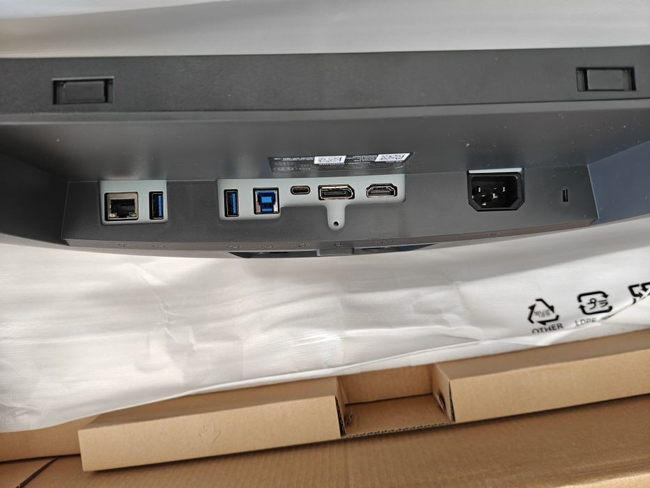 Monitor Dell P3423we