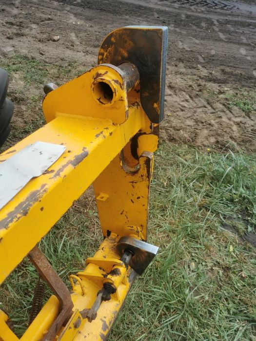 Mocowanie JCB Q-Fit hak #30mm, dzielone, widły, szufla, łyżka, adapter