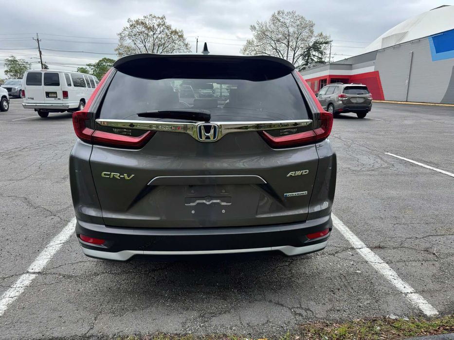 Honda CR-V Hybrid      2021