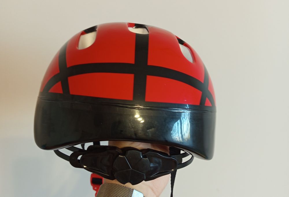 Sprzedam kask rozmiar M