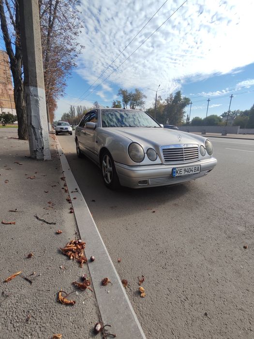 Mercedes Benz w210 3.2 газ/бензин