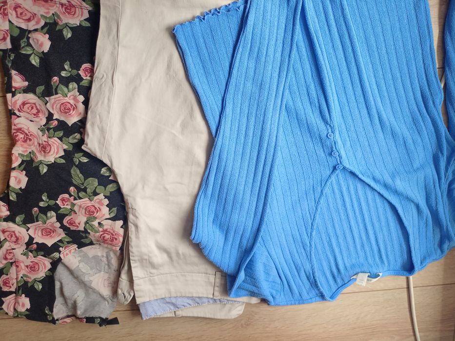 Dwie bluzeczki i spodnie rozm.M