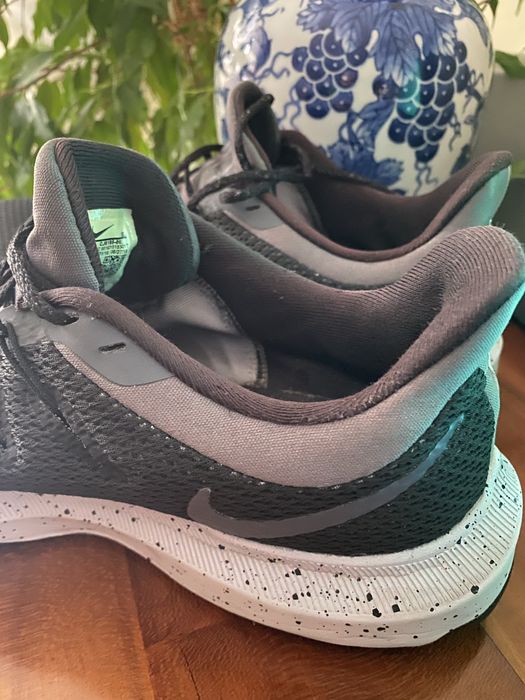 Sapatilhas Nike Quest 44
