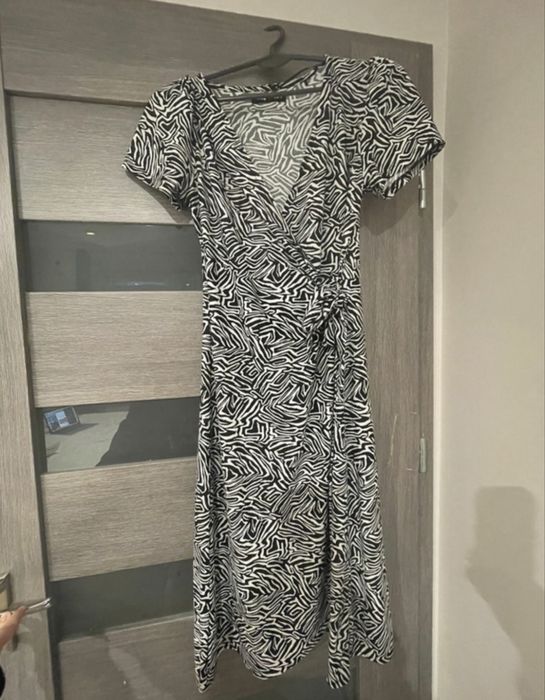 Sukienka sinsay rozmiar S