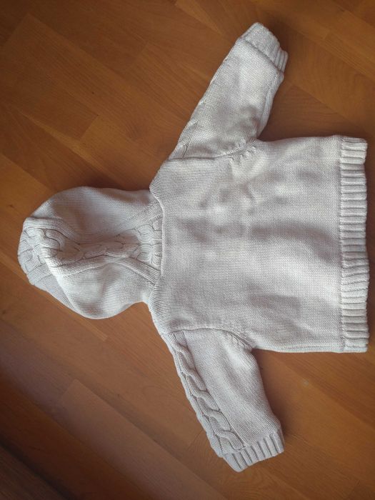 Sweter dla niemowlaka 56-62