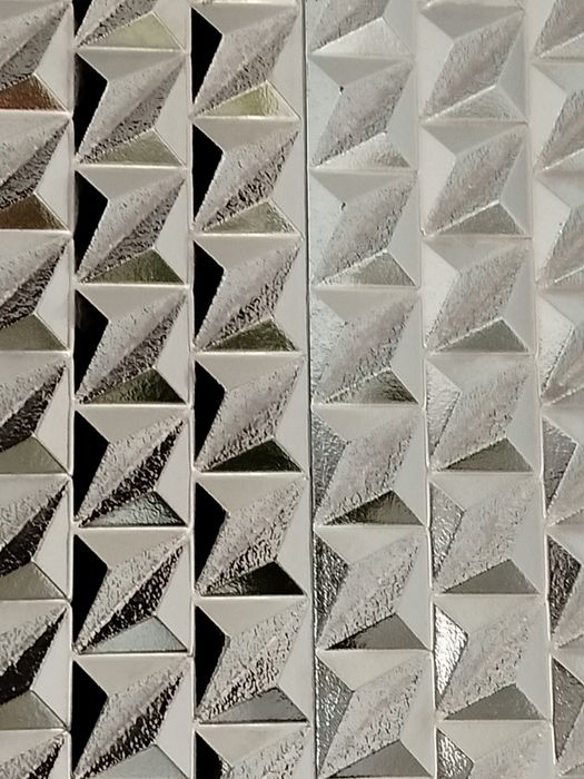 Gres szkliwiony hiszpanski