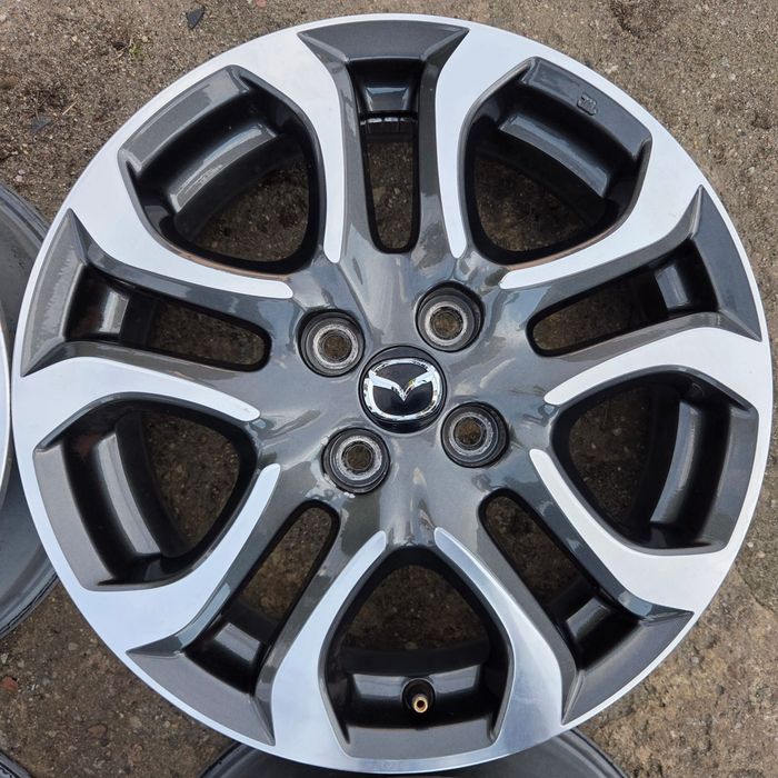 Felgi aluminiowe Mazda 2 5,5x16 ET40 4x100