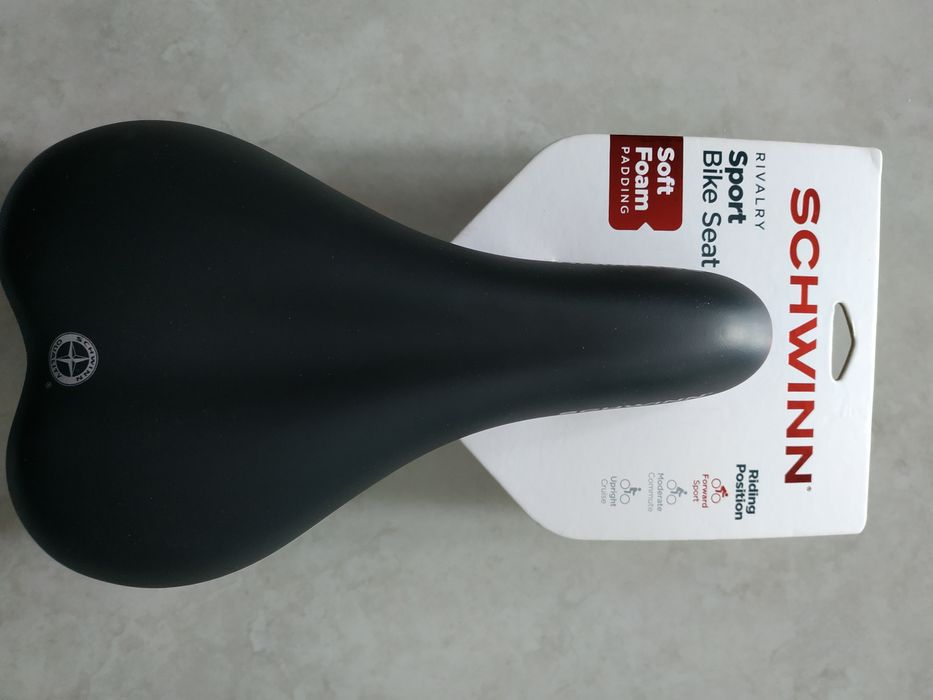 Сідло велосипедне Schwinn RIVALRY Soft Foam Sport Black
