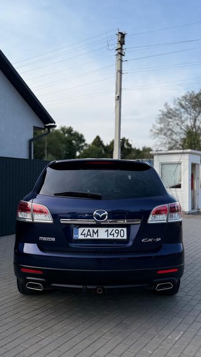 Продам Mazda CX9 з рідним пробігом.