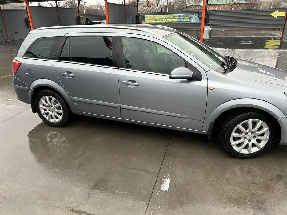 Продам opel astra H