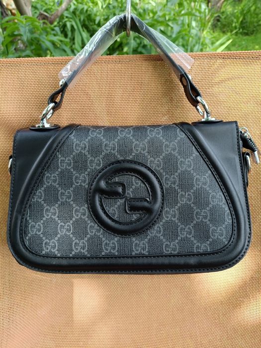 Елегантна жіноча сумочка в стилі Gucci Blondie / GG Supreme