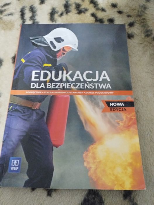 Podręczniki szkolne do technikum/liceum ogólnokształcącego