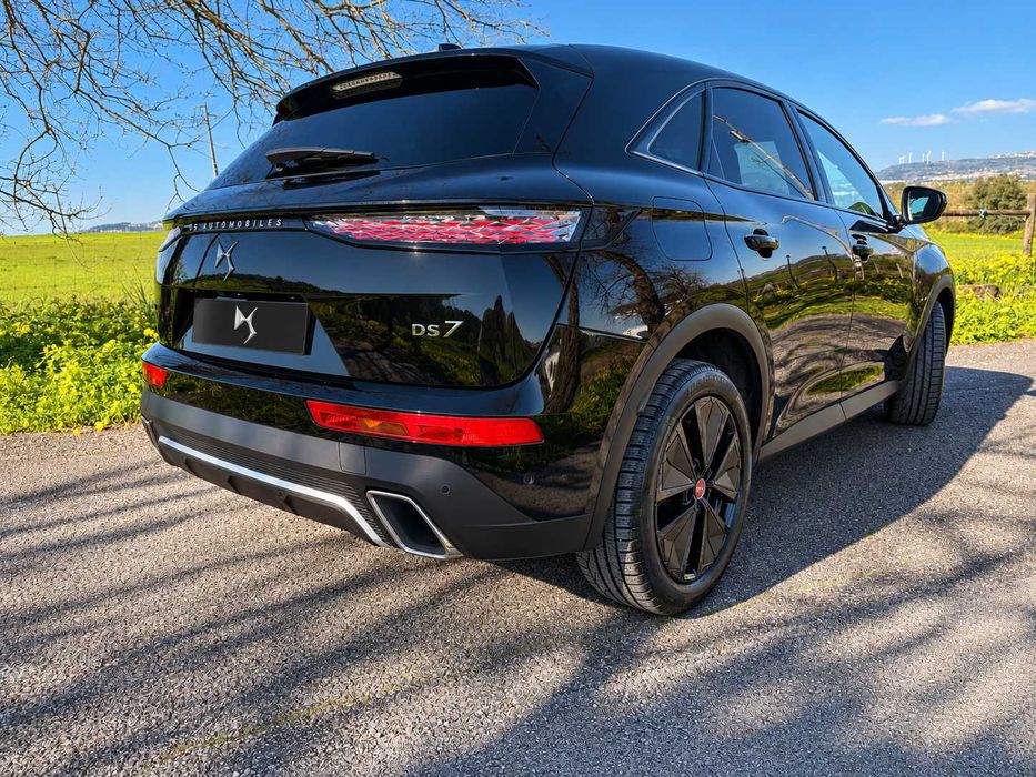DS7 Crossback E-Tense Performance Line