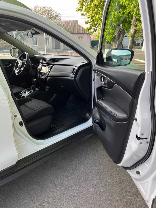 Nissan Rogue 2018