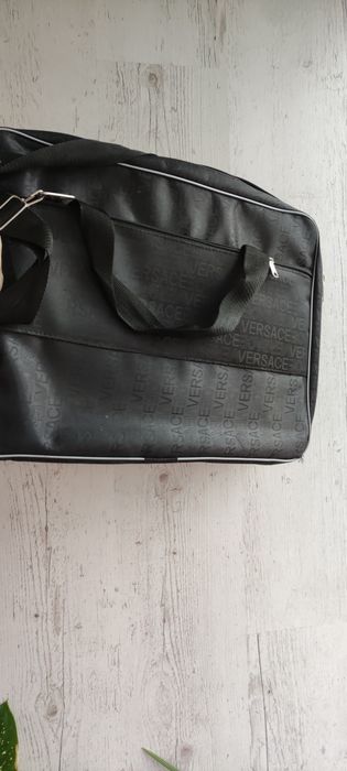 Продам сумку размером 47,×33 см для док-тов, ноута и пр. Не пересылаю!