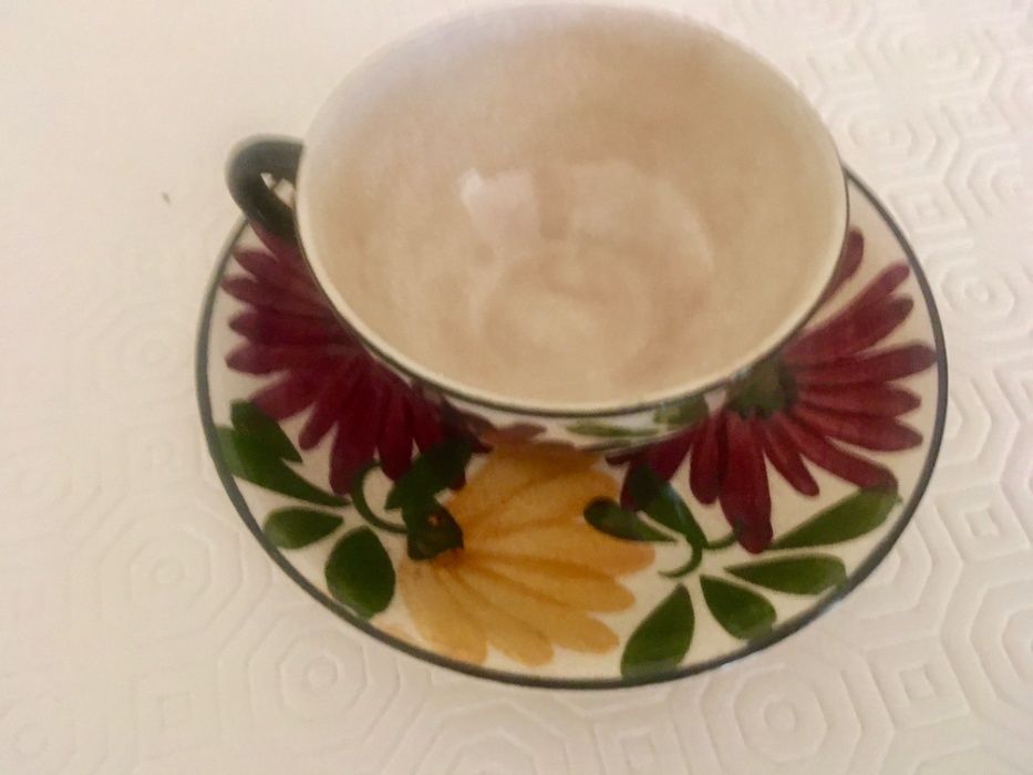 Chávena de café e pires - Antiga Fábrica de Louça de Sacavém