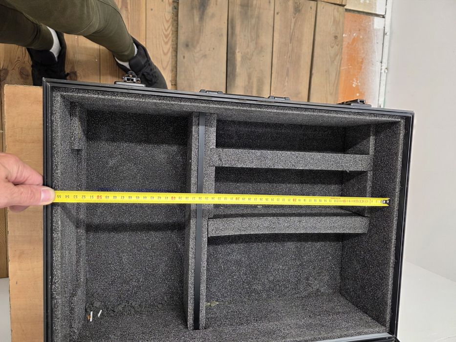 55x38x15+4 flightcase case KUFEREK skrzynia walizka FAKTURA