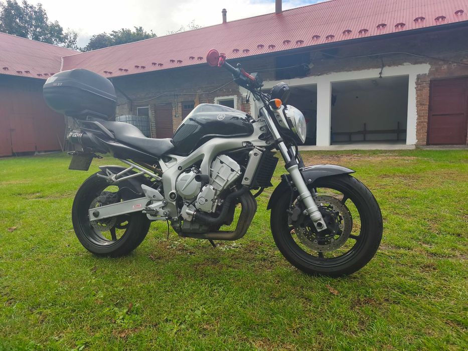 Yamaha fz6N fazer a2