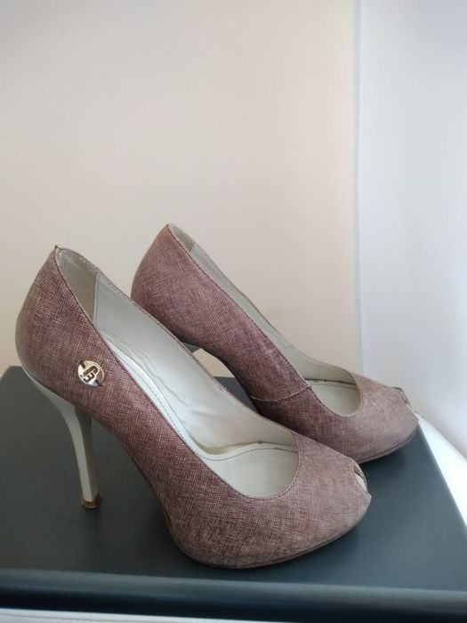 Obcasy szpilki peep toe r.37 brązowe brąz beżowe beż