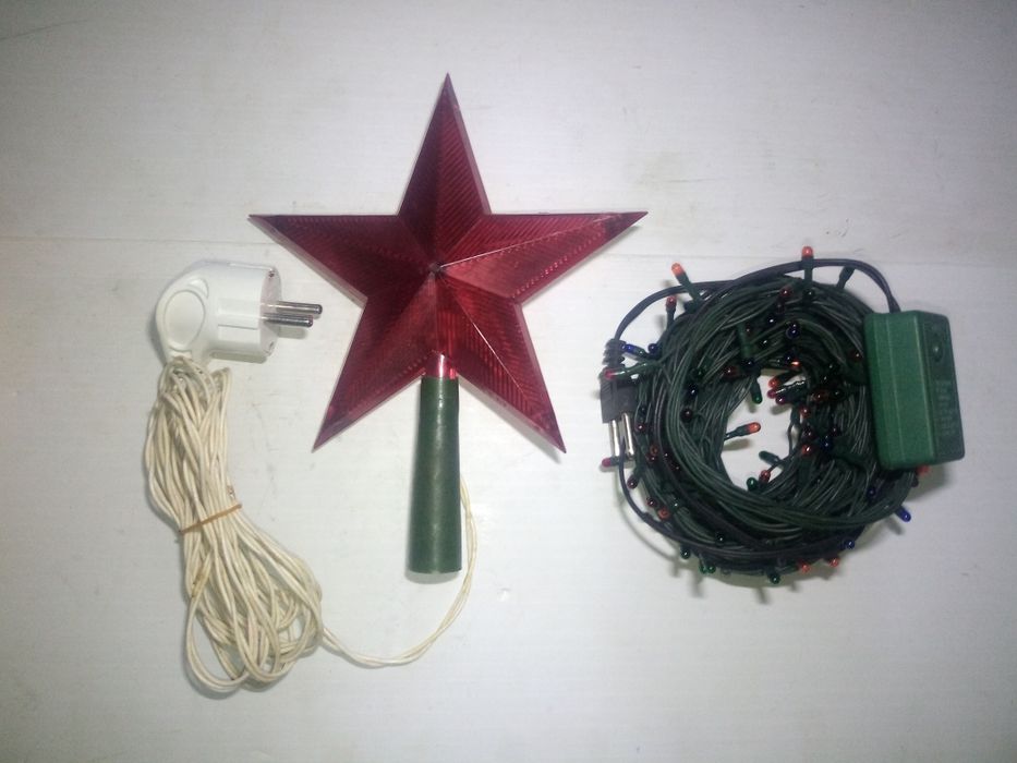 Новорічна зірка та гірлянда