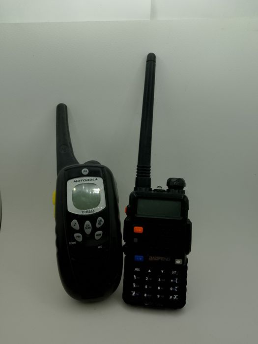 Рацій Motorola та Baofeng Рации