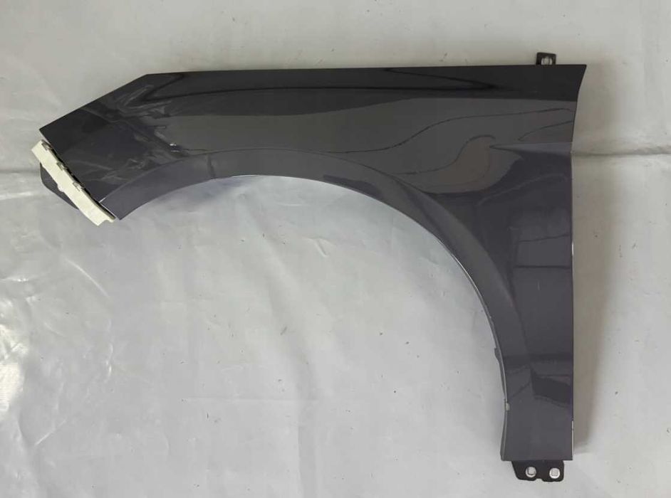 Крило переднє Ford Focus Mk3 праве або ліве оригінал разборка