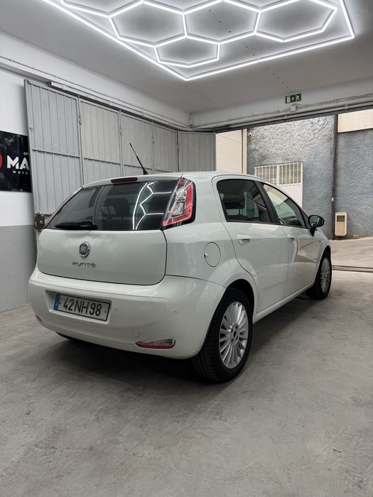 Fiat Punto 1.3 Multijet - 36€ IUC