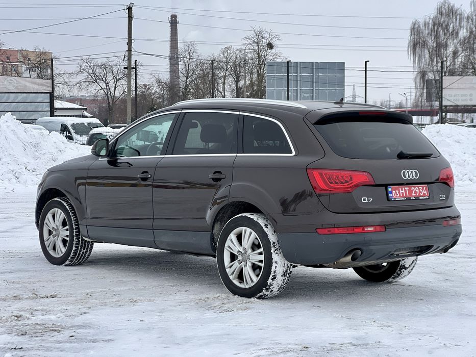 Audi q7 3.0 tdi 2011 свіжа