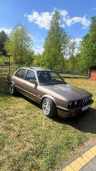 Sprzedam BMW E30 V8