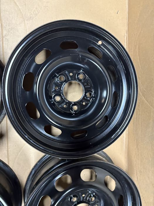 5x120 BMW 6,5Jx16 IS33 felgi stalowe 72,6 BMW e87 e90 e91 e92
