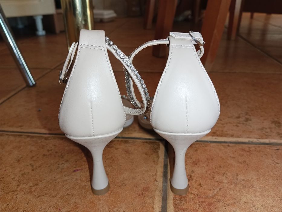 Buty damskie rozmiar 43