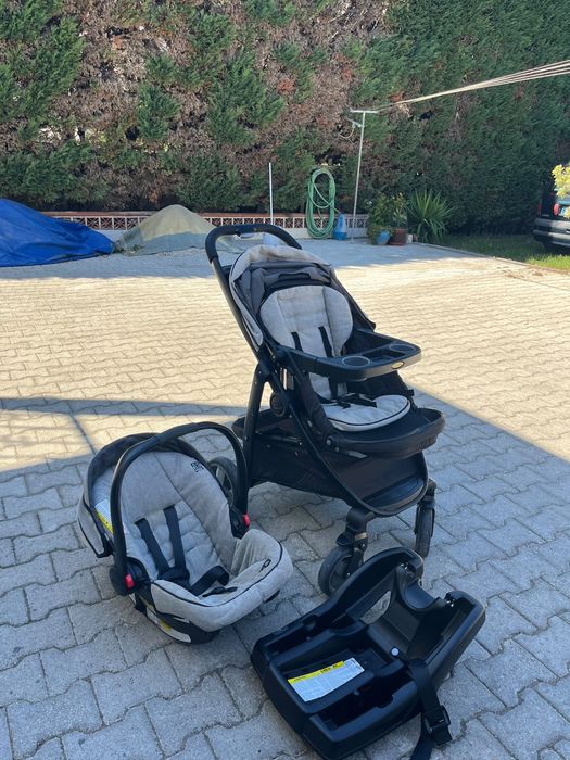 Conjunto Carrinho + ovo + isofix + alcofa Graco