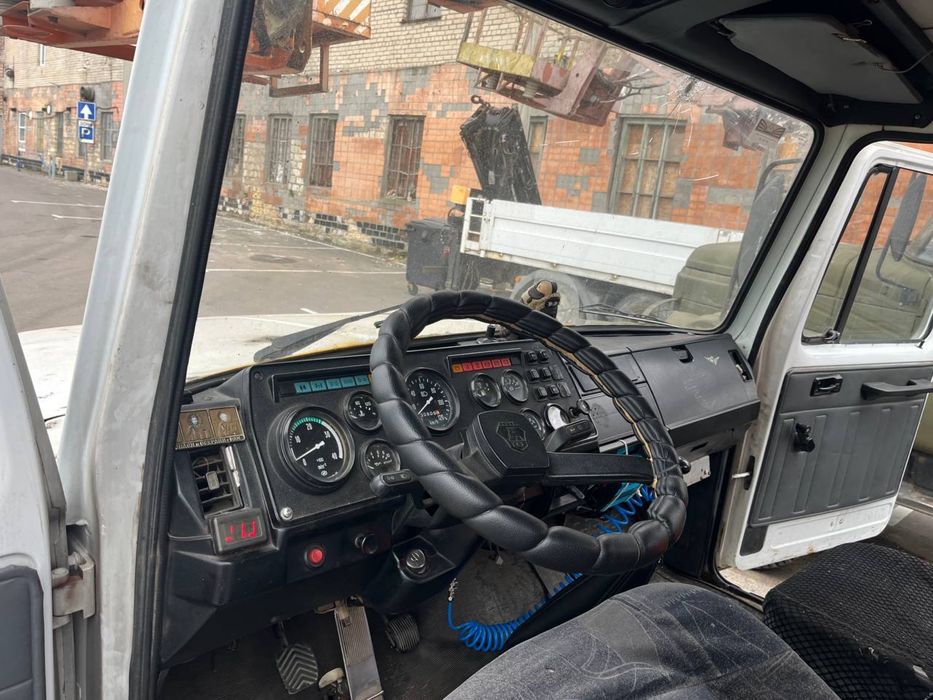 Автовежа АП-18 метрів