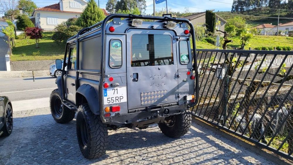 Land Rover Defender 90 2.5 TD5 Metal Top