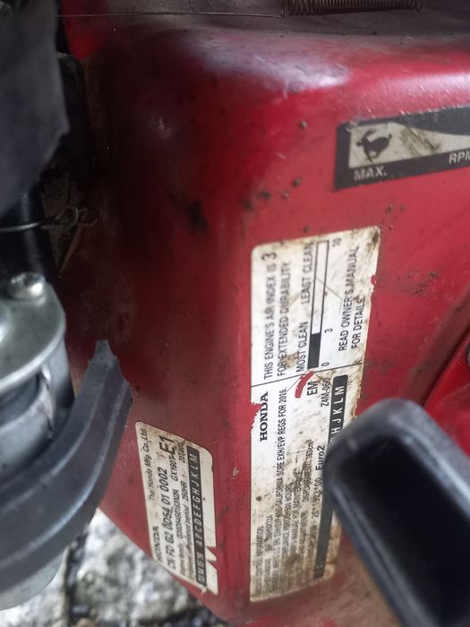 Silnik Honda 20 mm  wałek Ładny Stan !!