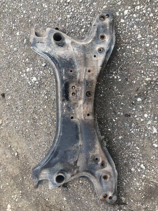 Подрамник на джили мк крос