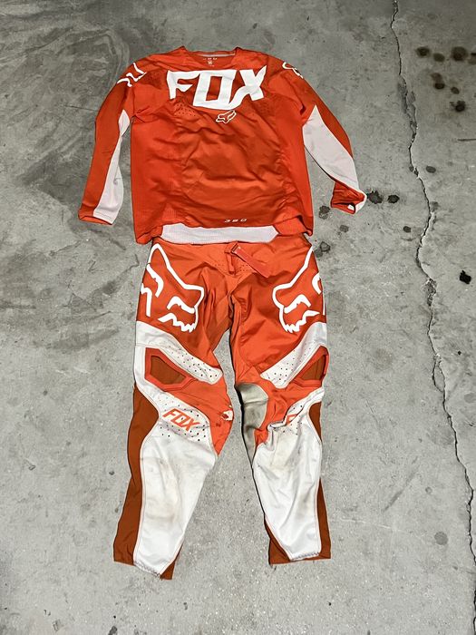 Equip. Fox / Alpinestars tech 10