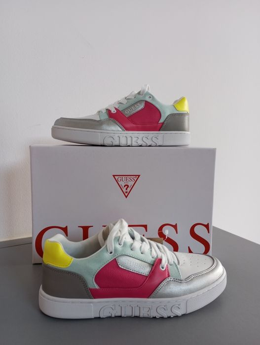 Obuwie Guess multicolor