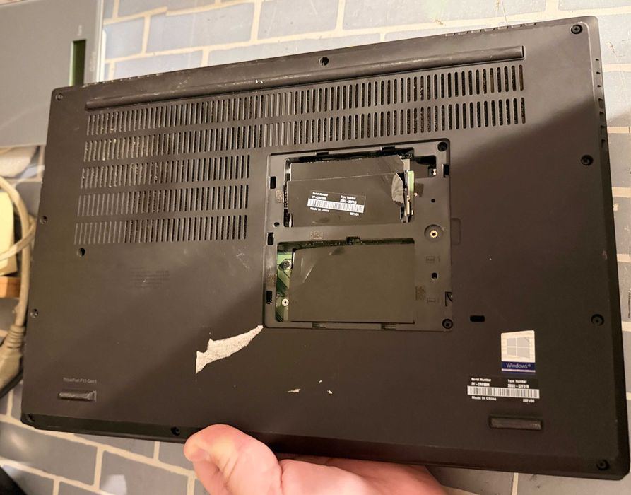 Lenovo ThinkPad P15 p/Peças