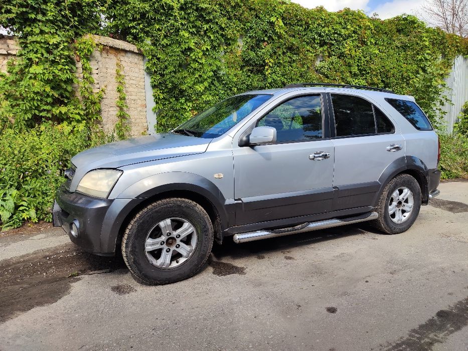 Продам Kia Sorento 2004 року