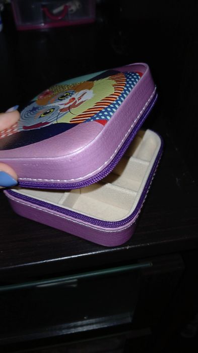 Guarda joias de gato