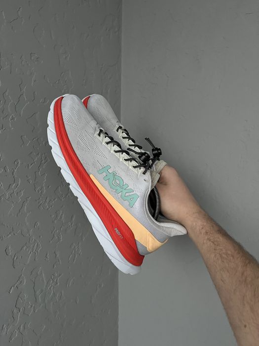 Hoka one running кросівки чоловічі бігові