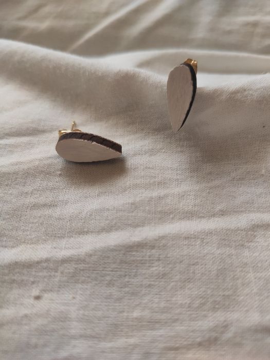 Brincos de madeira (hand made)